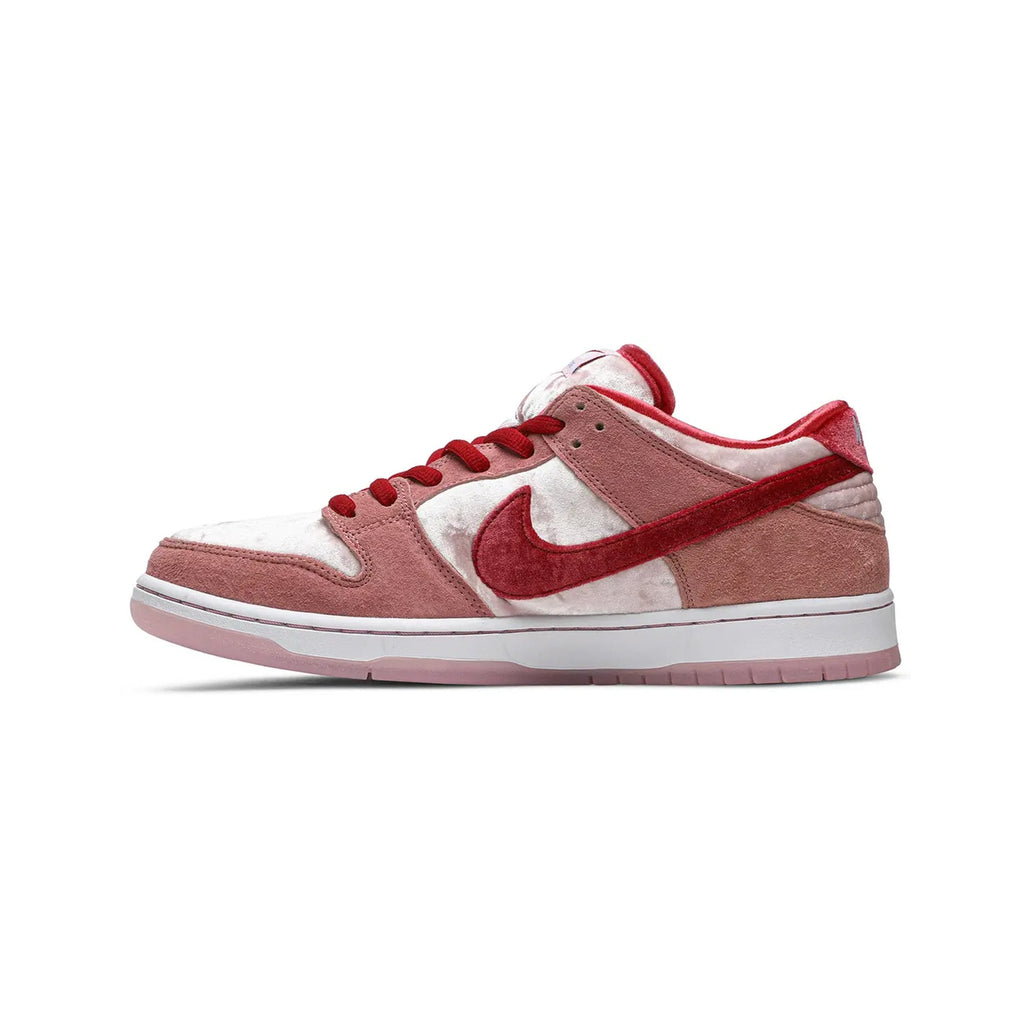 Nike SB Dunk Low 'StrangeLove Skateboards' (Special Box) (2020)